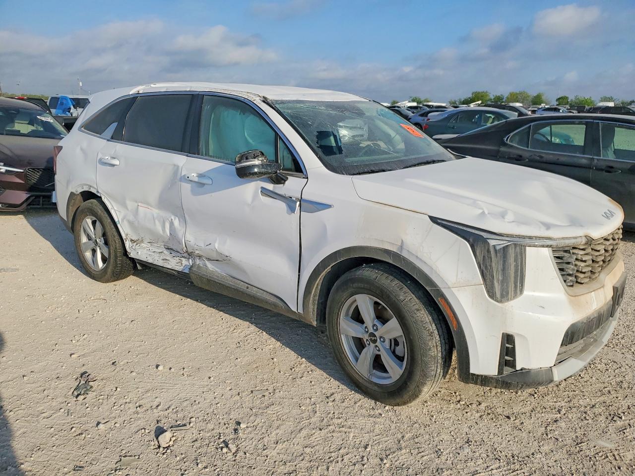 2025 Kia Sorento Lx - Фото 4