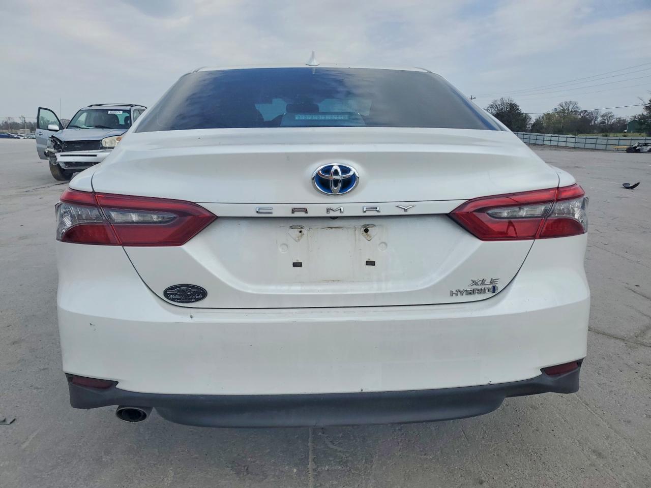 2021 Toyota Camry Hybrid Xle - Фото 6