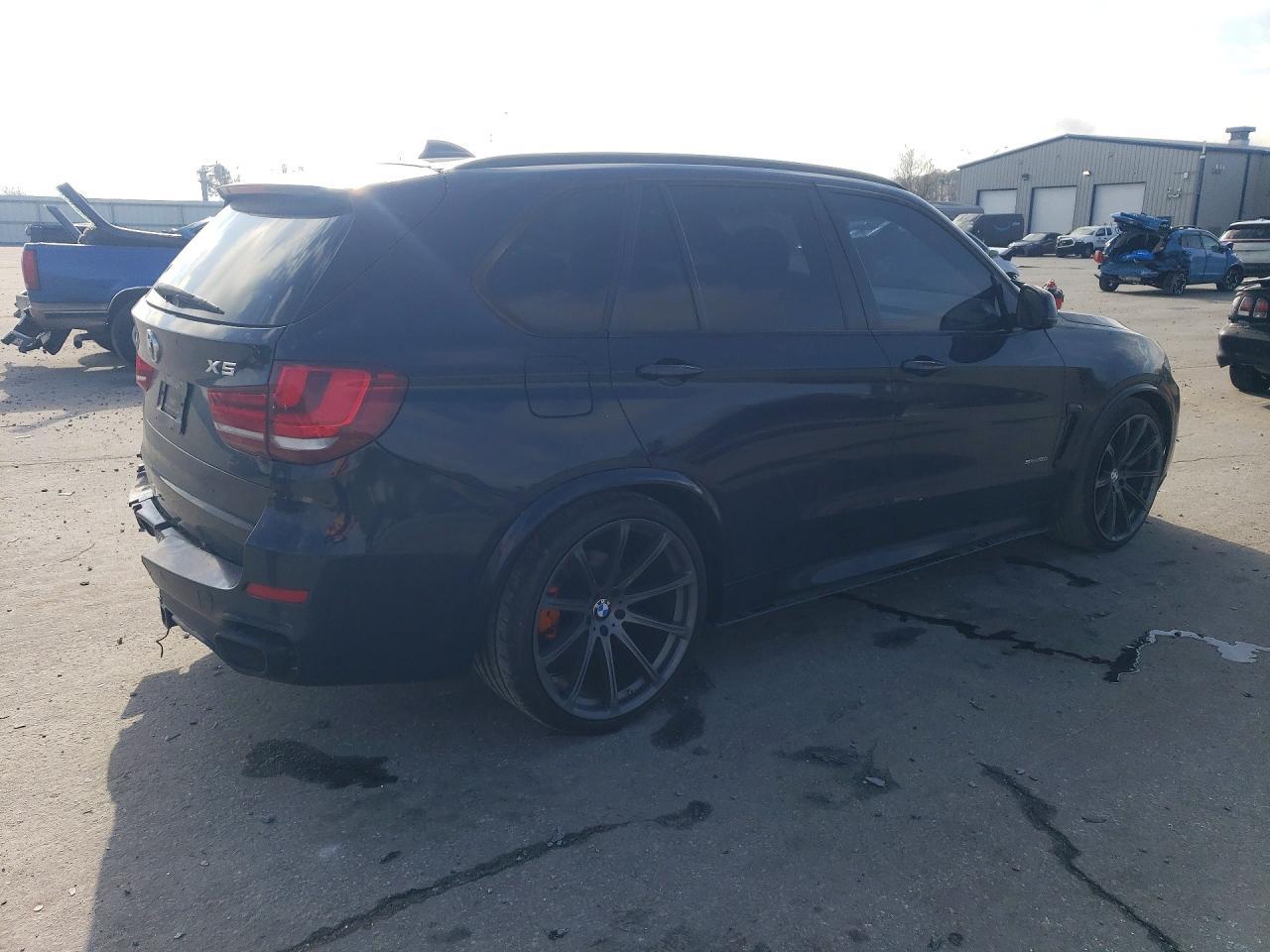 2014 BMW X5 Sdrive35I - Фото 3