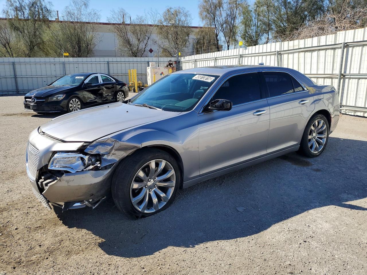 2017 Chrysler 300C