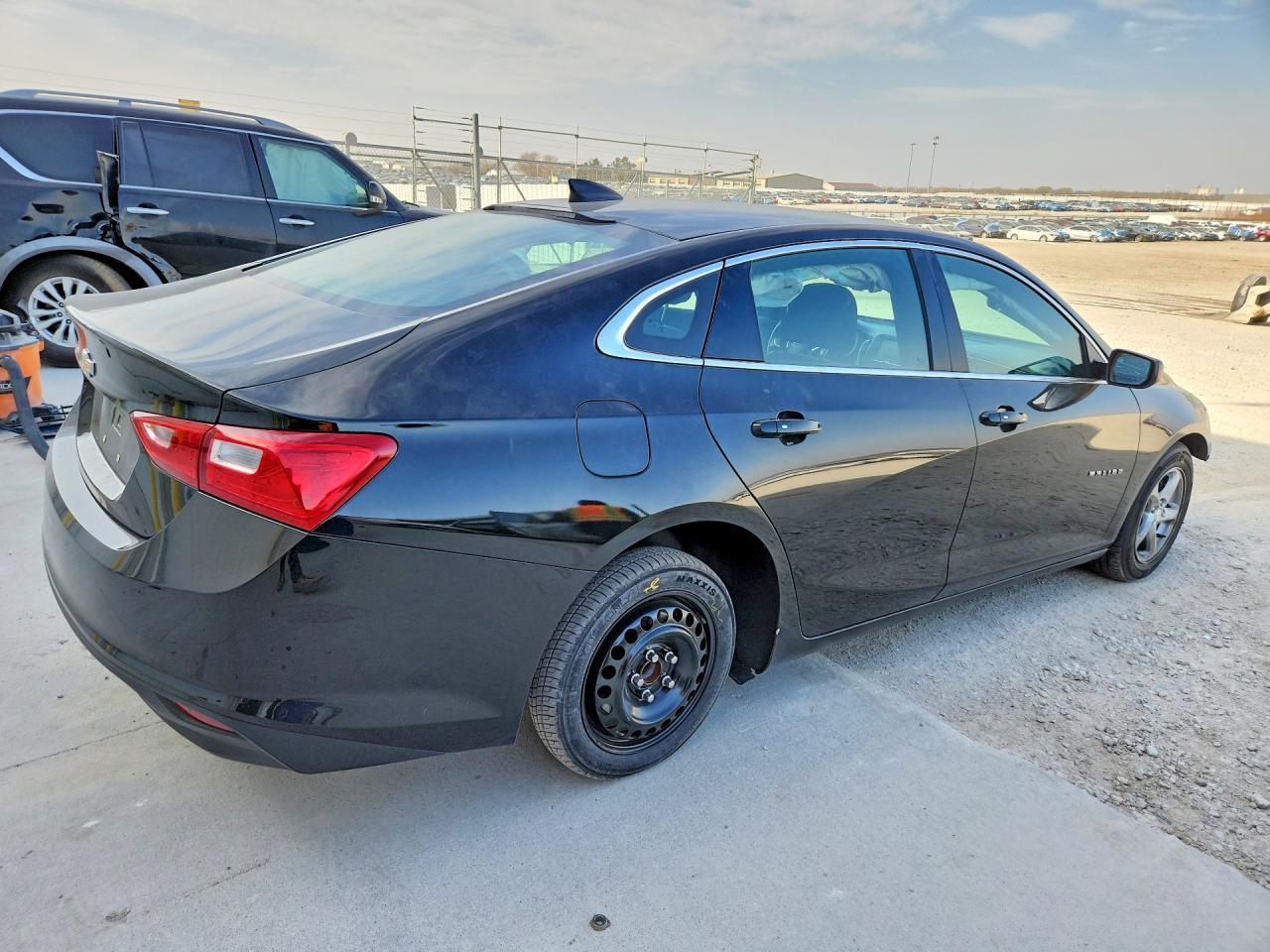 2017 Chevrolet Malibu Ls - Image 3
