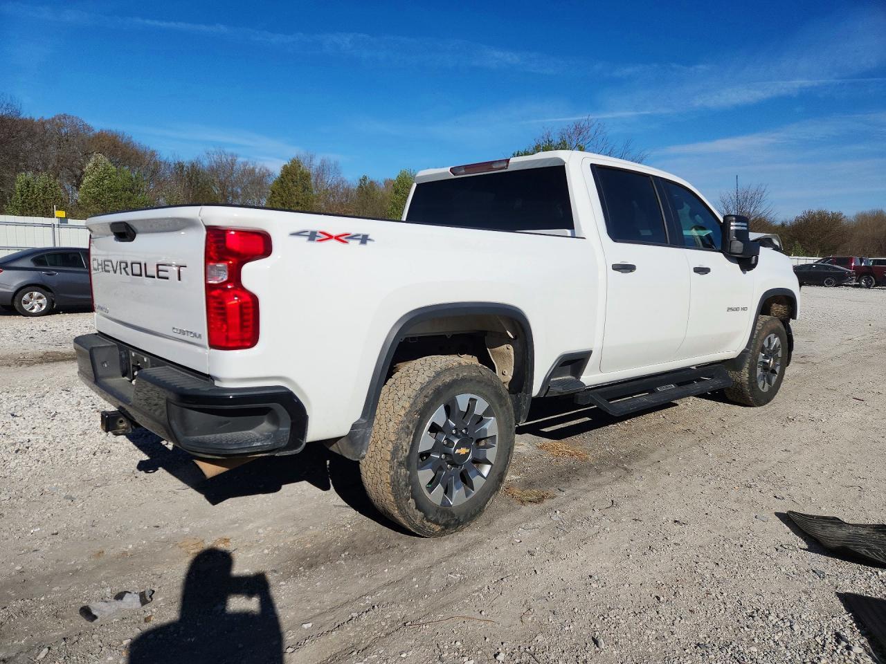2023 Chevrolet Silverado K2500 Custom - Фото 3