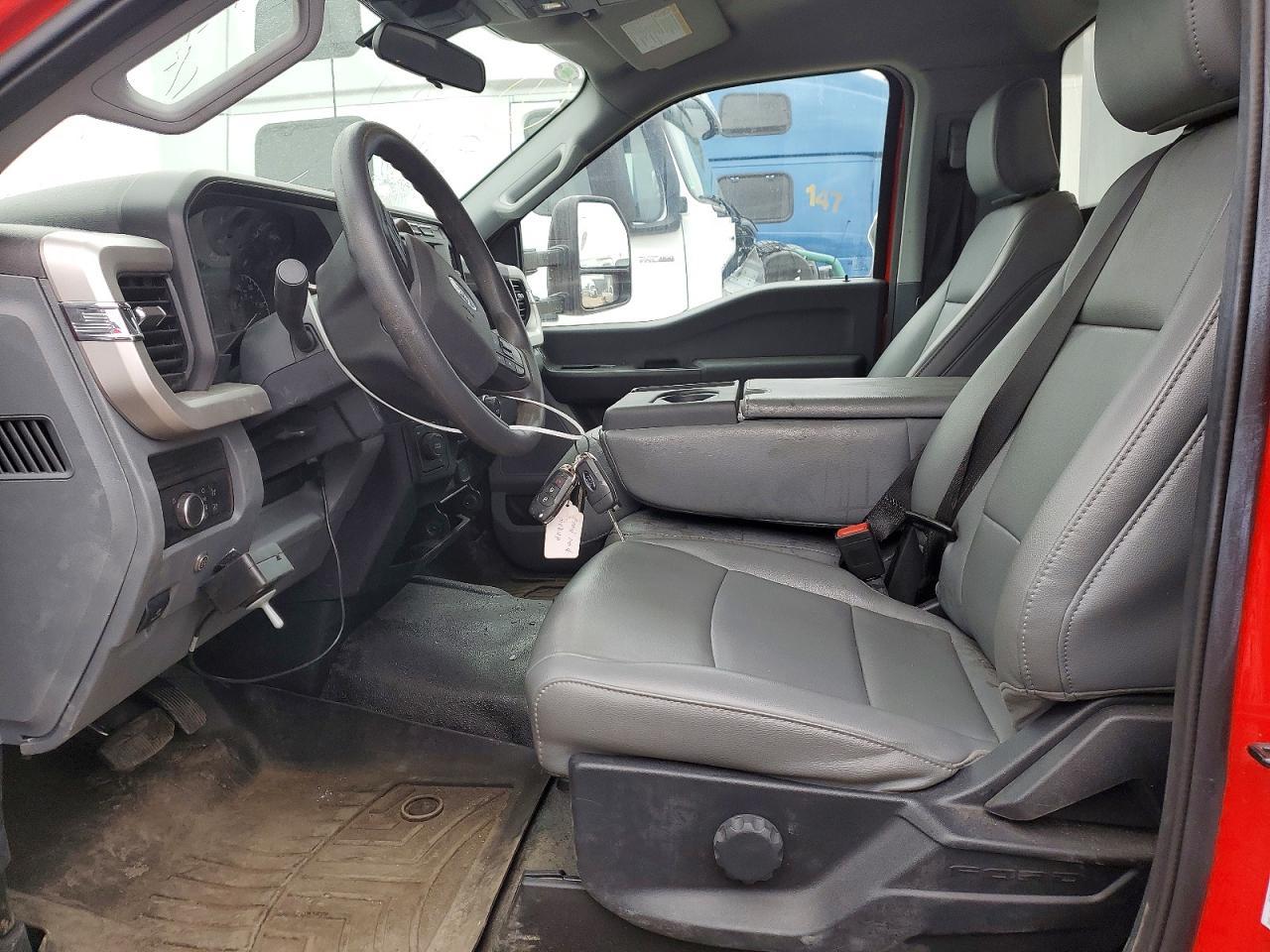 2024 Ford F550 Super Duty Dump Truck - Image 7