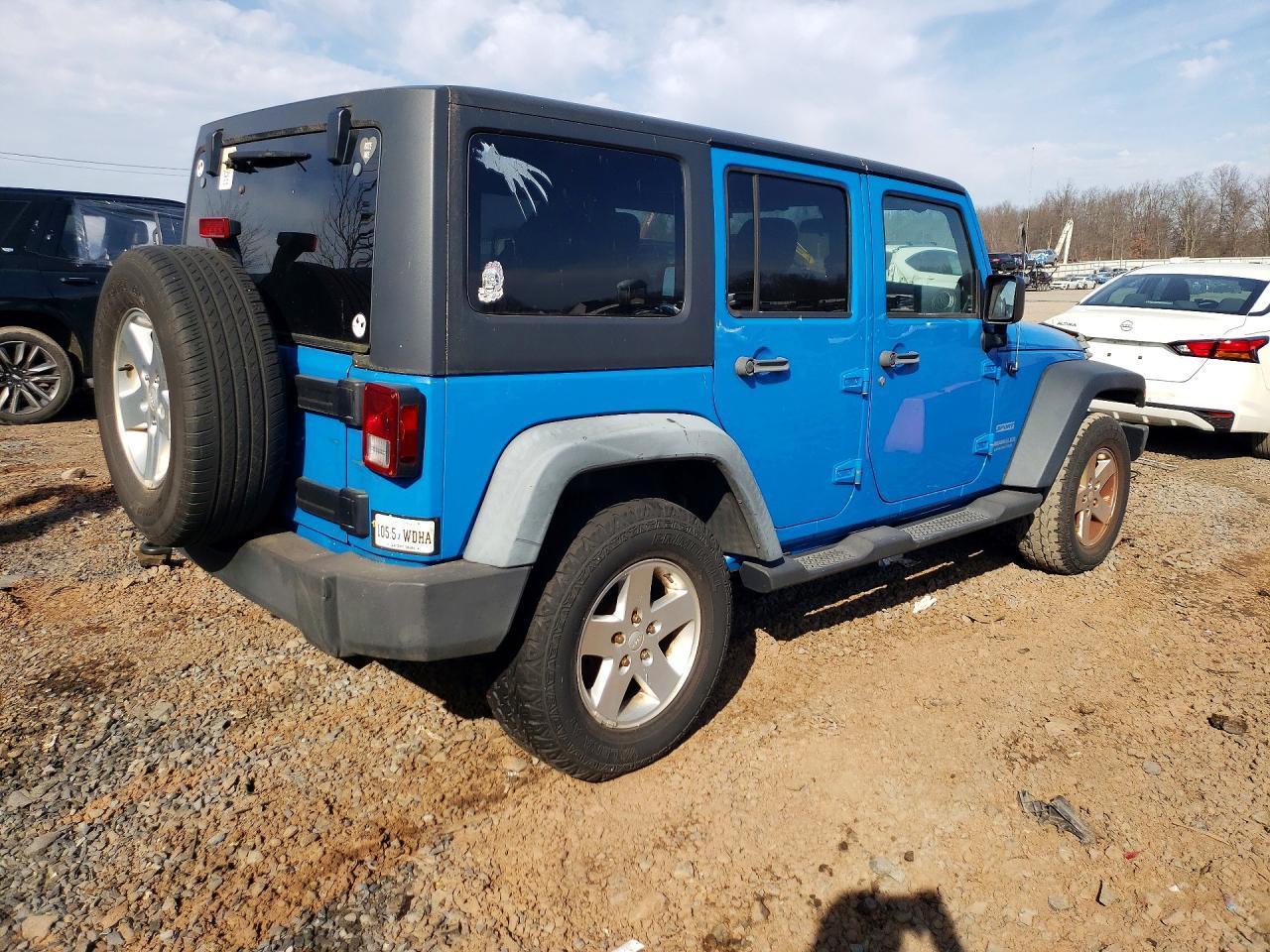 2011 Jeep Wrangler Unlimited Sport - Фото 3