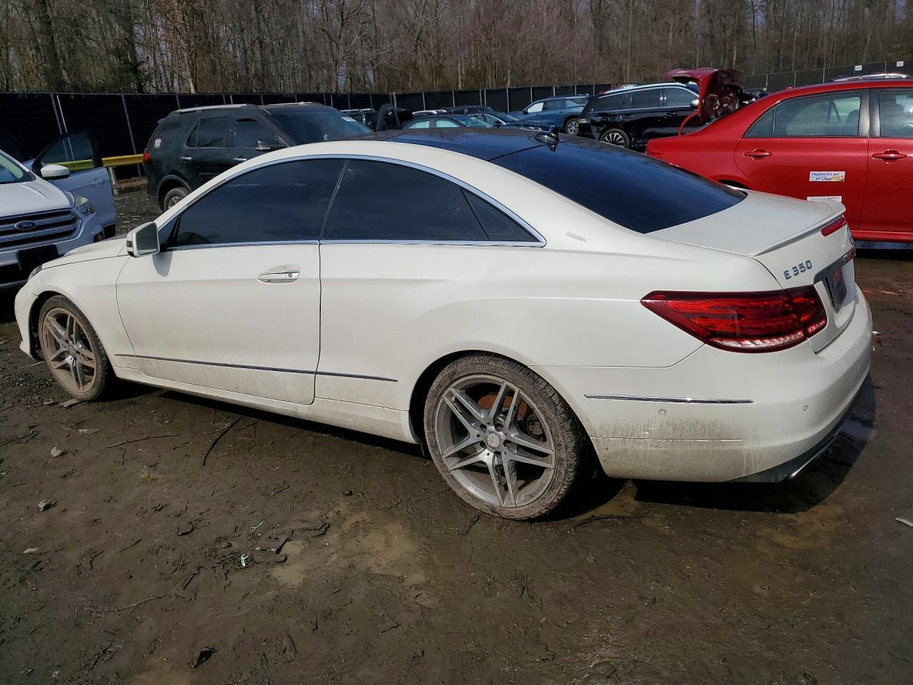 2014 Mercedes-Benz E 350 4Matic - Фото 2