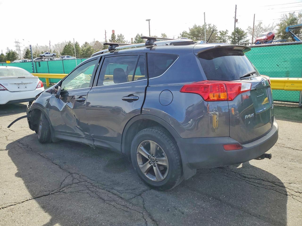 2015 Toyota Rav4 Xle - Фото 2