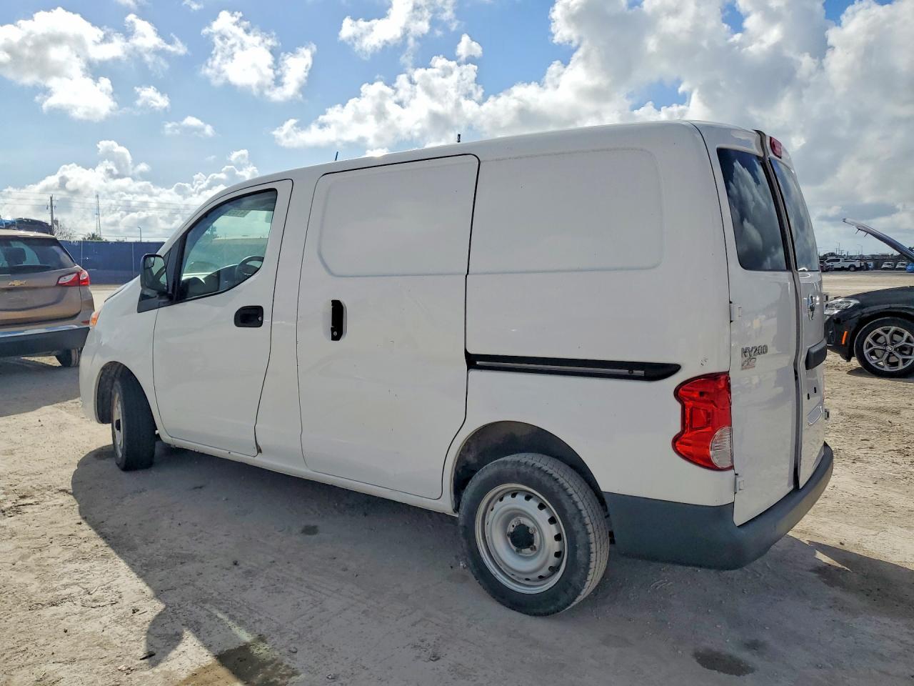 2020 Nissan Nv200 S - Image 2