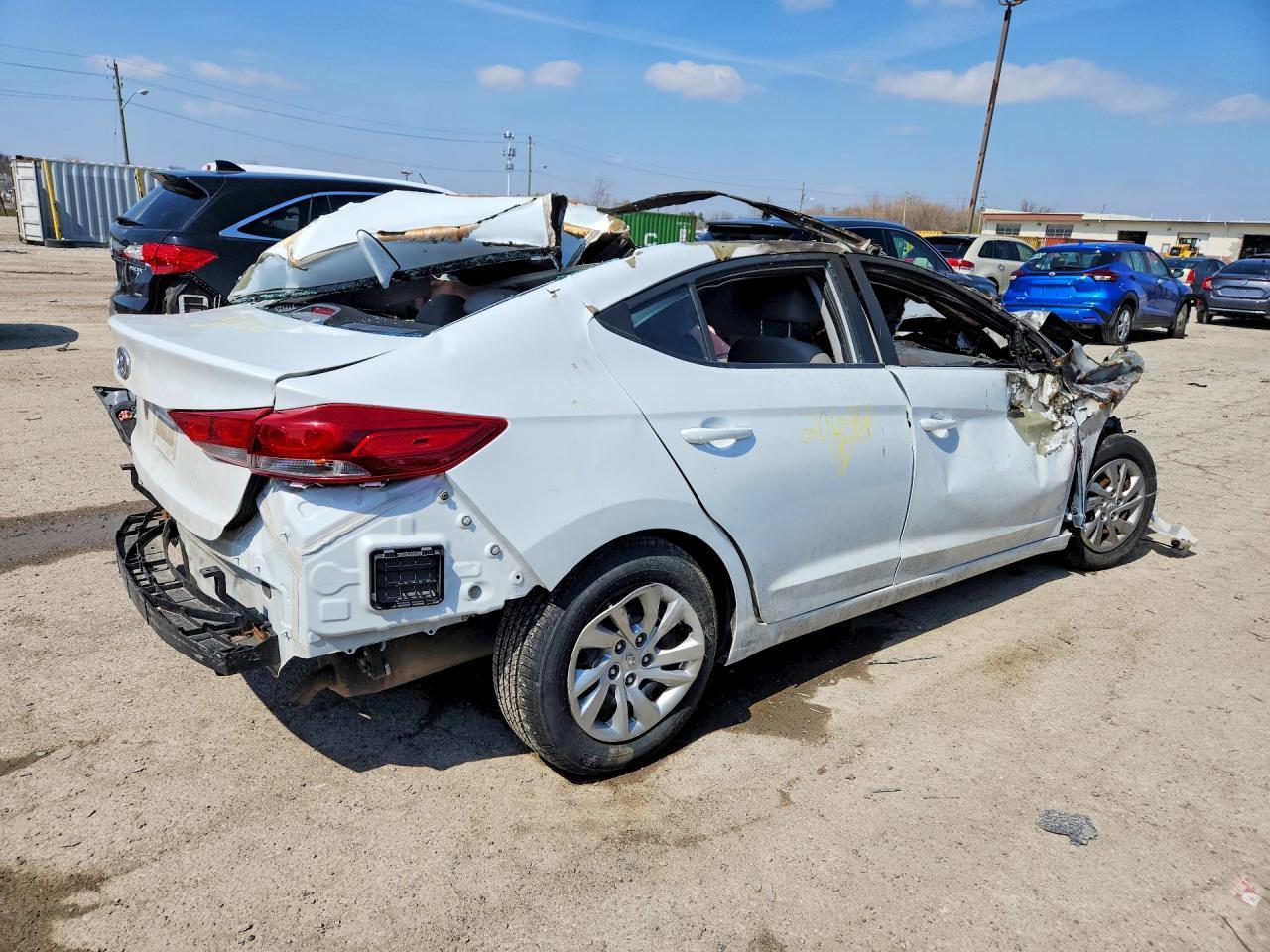 2017 Hyundai Elantra Se - Фото 3