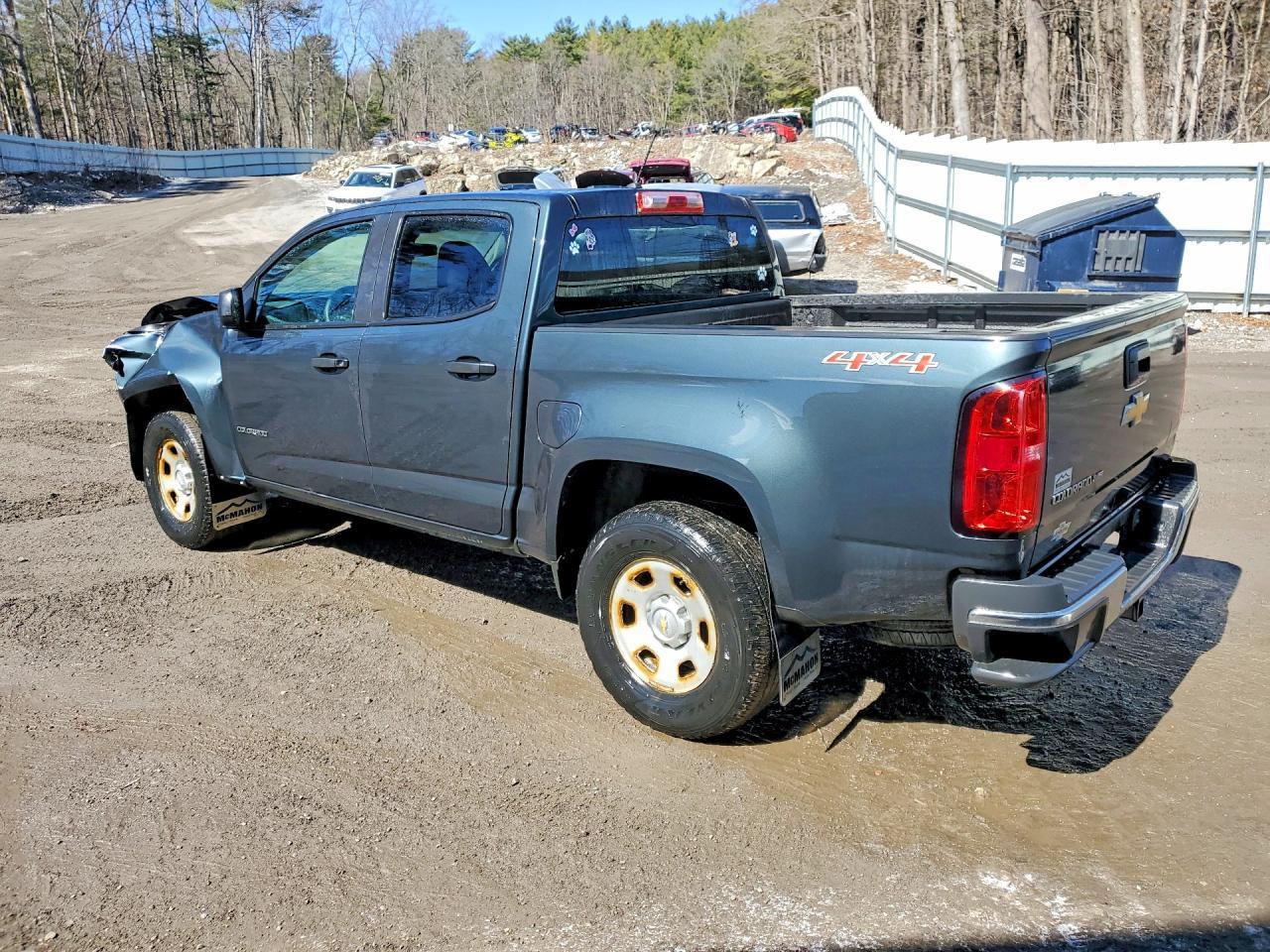 2017 Chevrolet Colorado - Фото 2