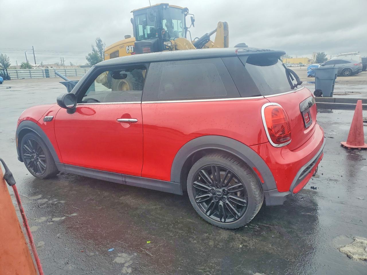 2022 Mini Cooper S - Фото 2