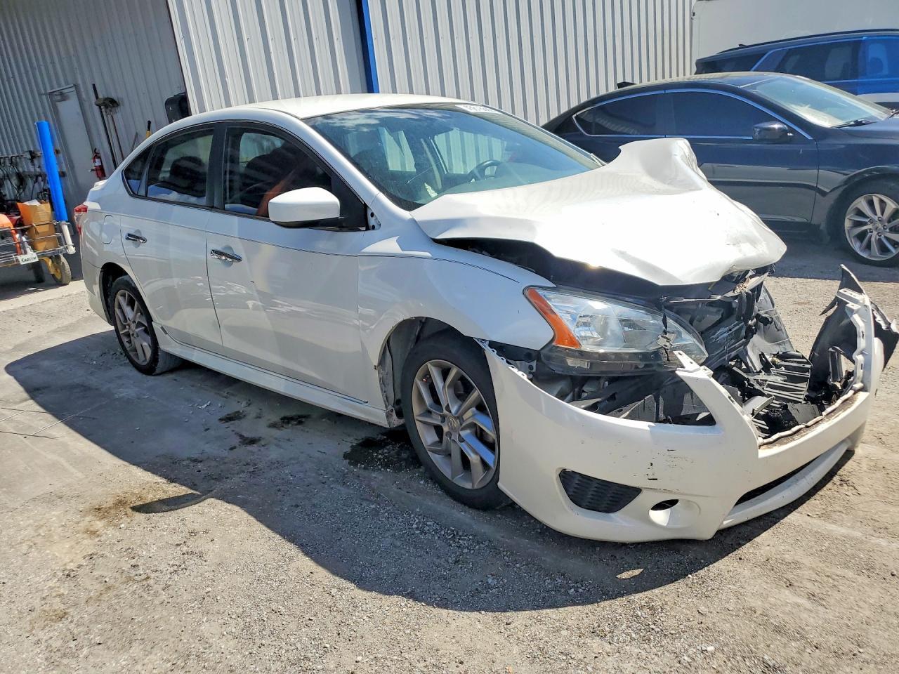 2014 Nissan Sentra Sr - Image 4
