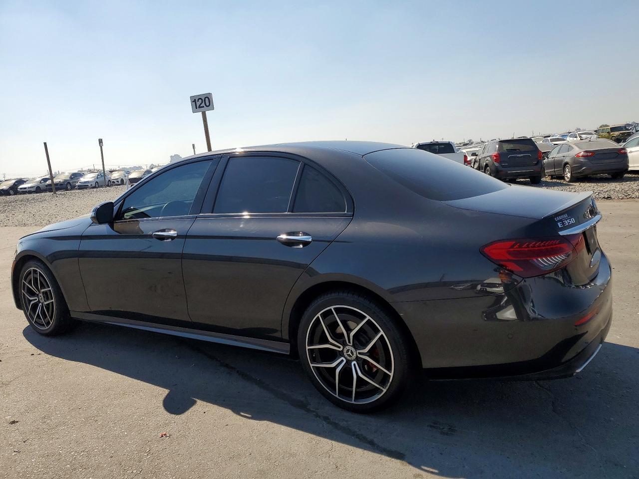 2022 Mercedes-Benz E 350 - Фото 2