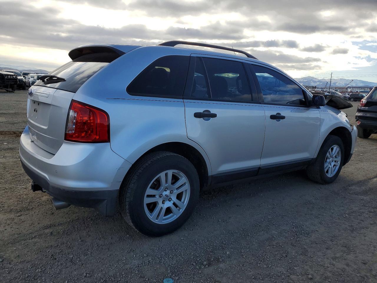 2012 Ford Edge Se - Image 3
