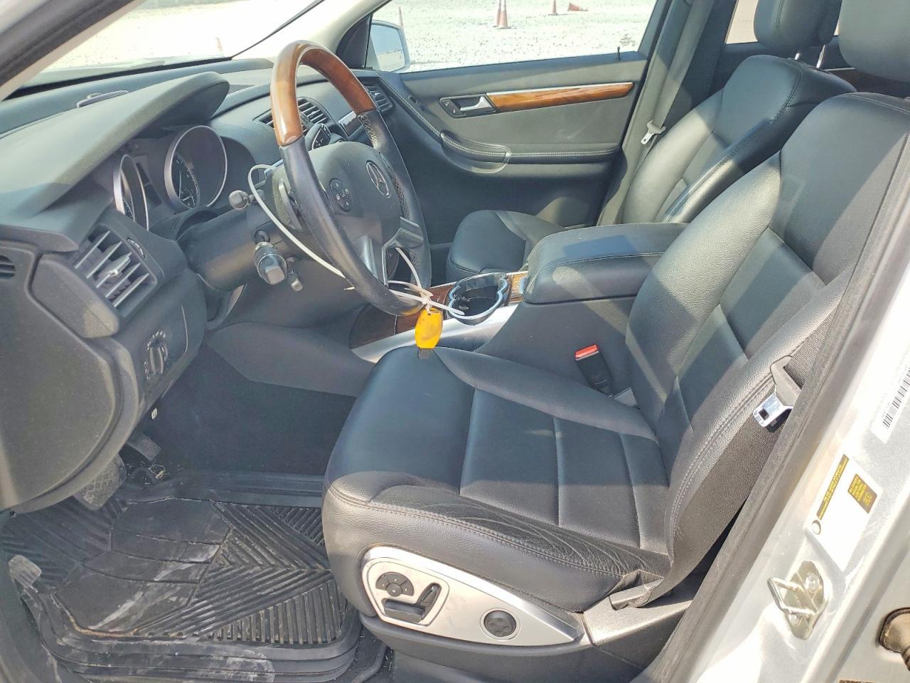2011 Mercedes-Benz R 350 4Matic - Фото 7