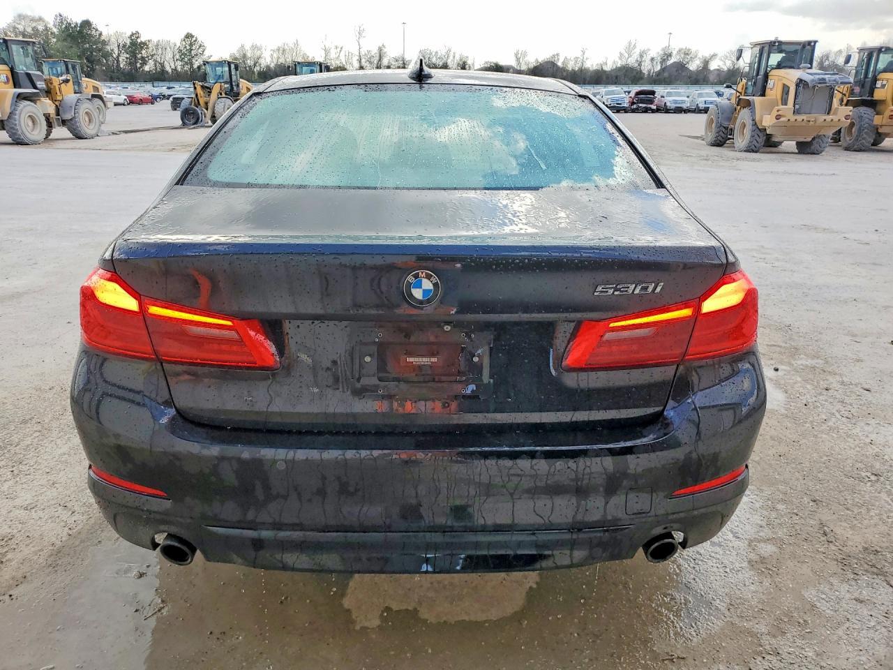 2017 BMW 530 I - Фото 6