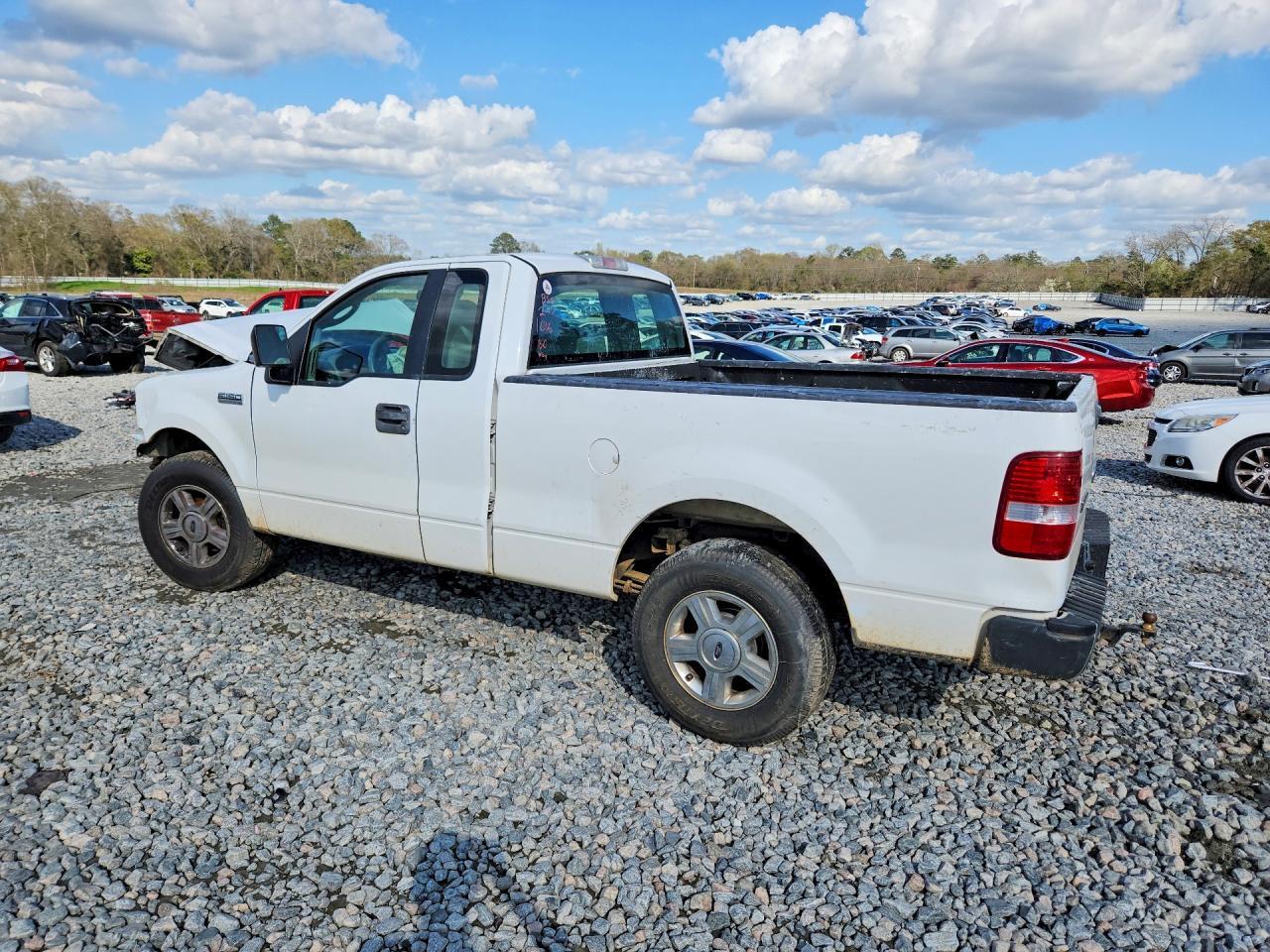 2005 Ford F150 - Image 2