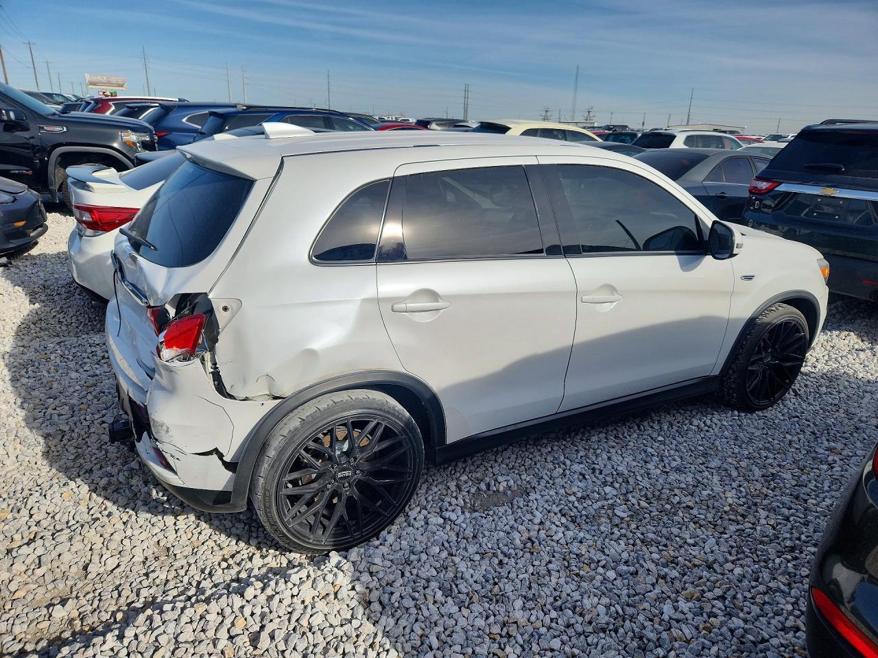 2018 Mitsubishi Outlander Sport Es - Фото 3