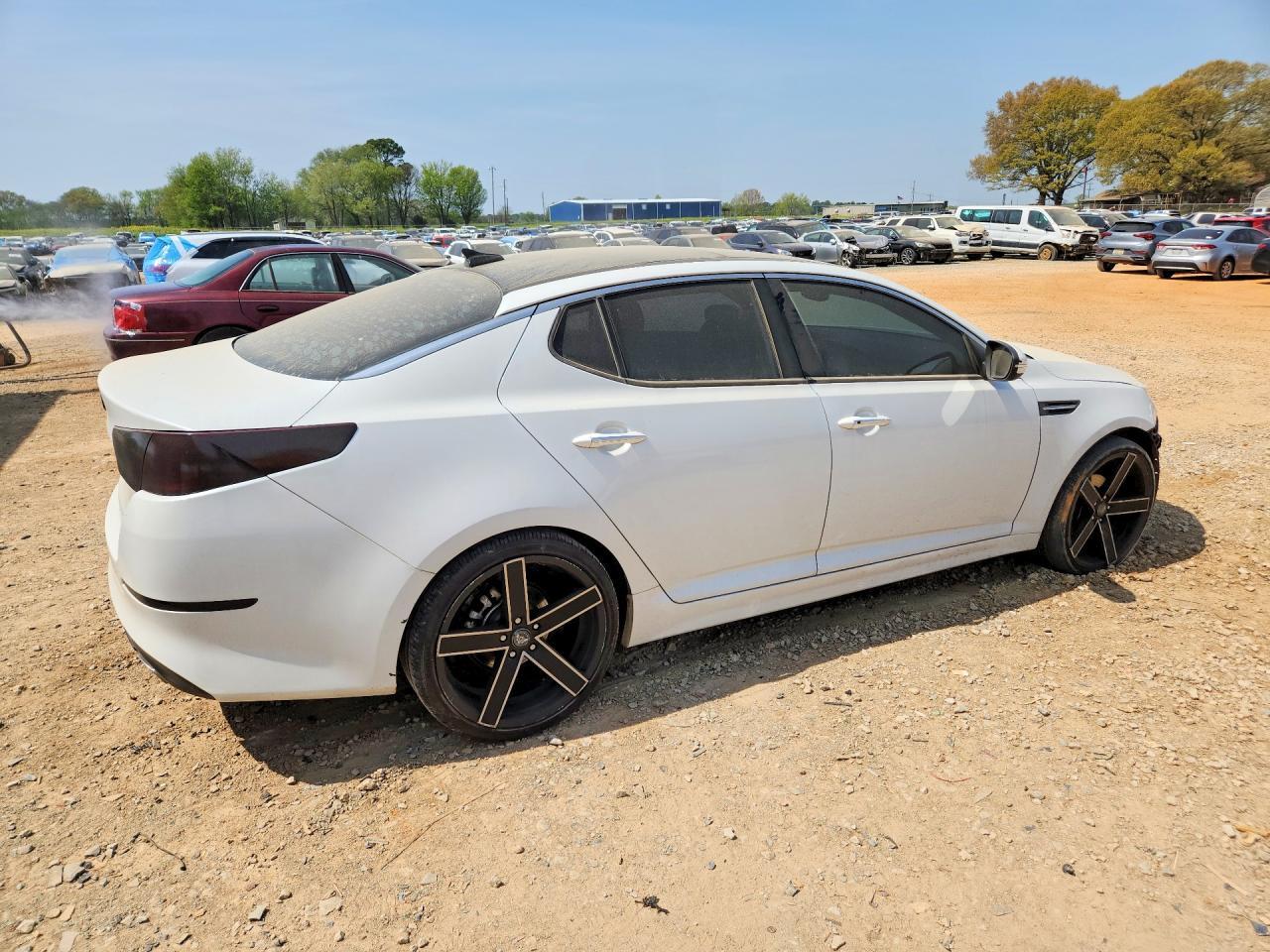 2014 Kia Optima Ex - Image 3