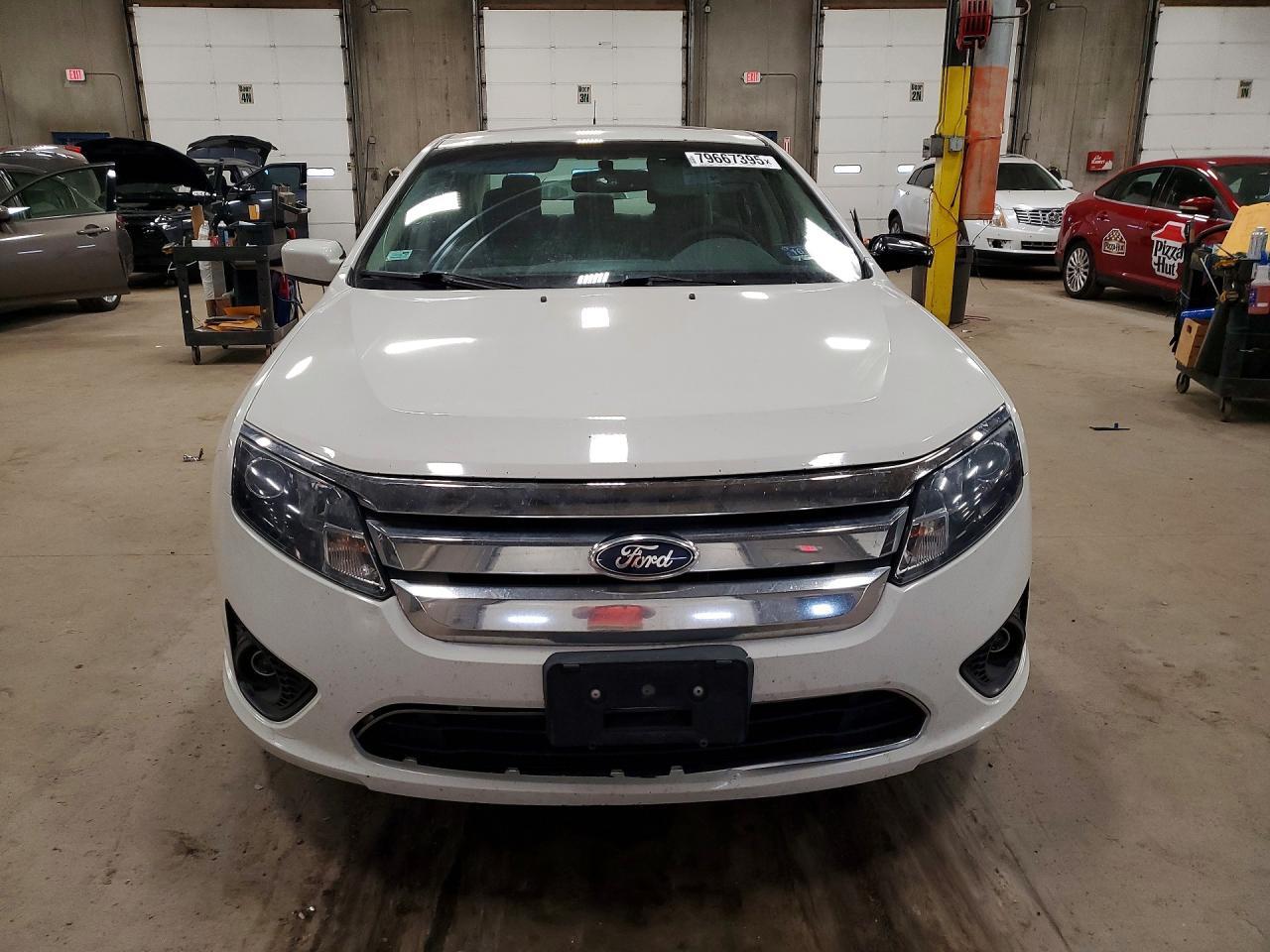 2012 Ford Fusion - Фото 5