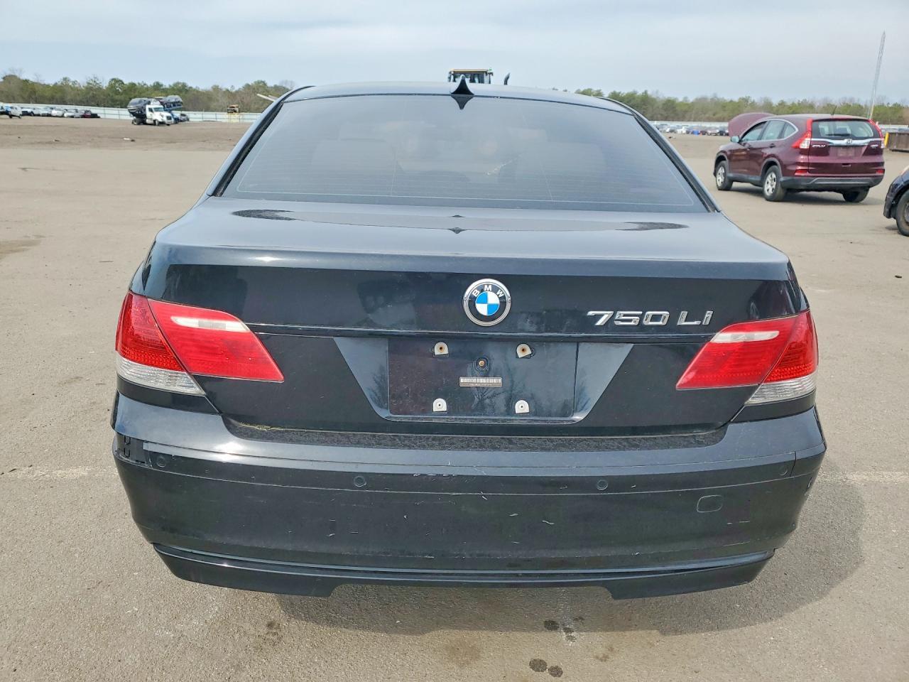 2007 BMW 750 - Фото 6