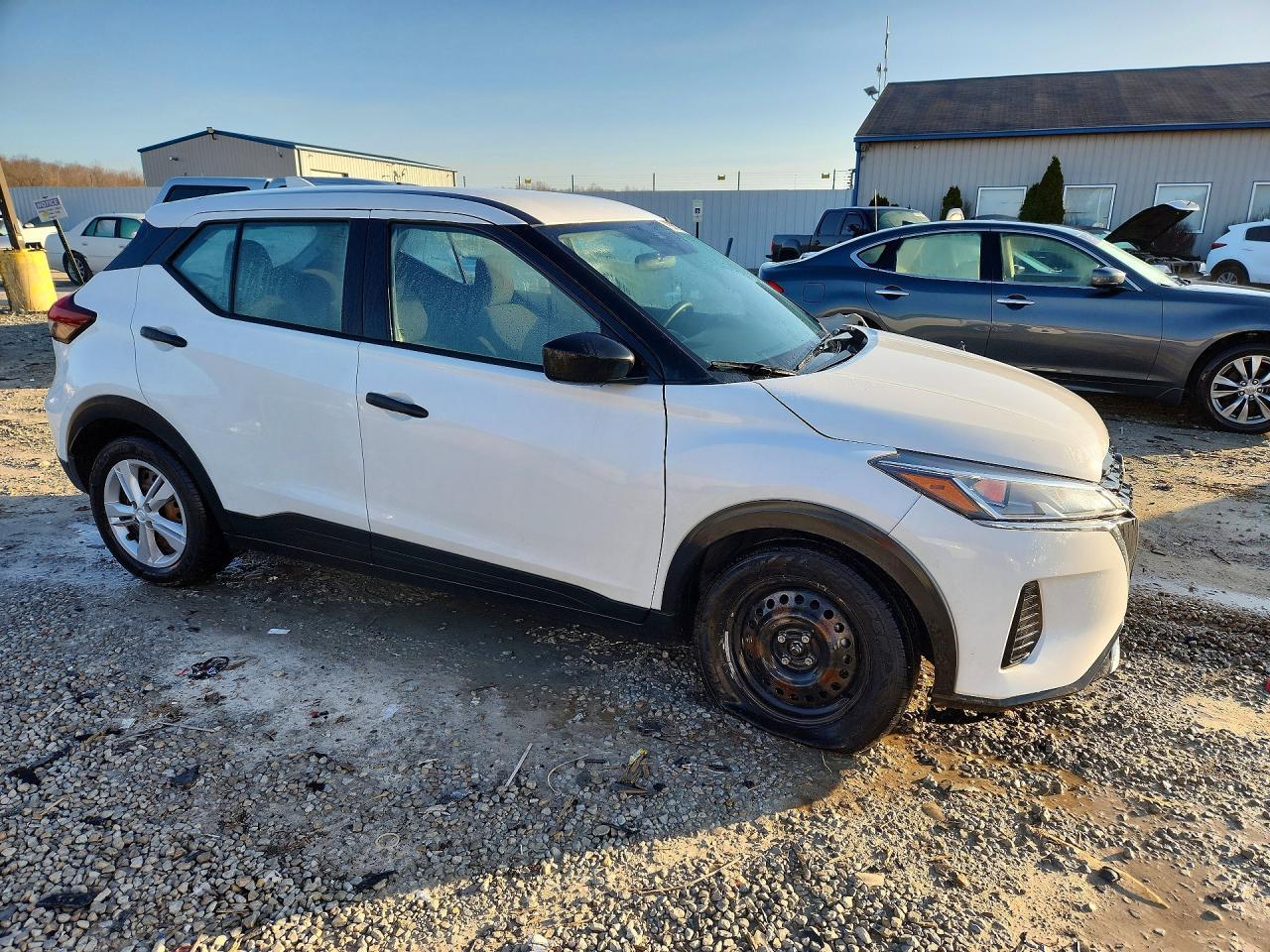 2023 Nissan Kicks S - Фото 4