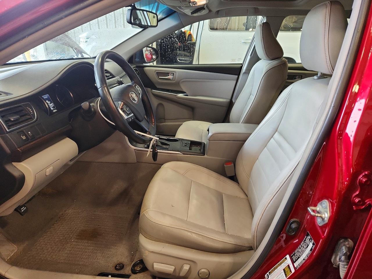 2016 Toyota Camry Xle - Image 7