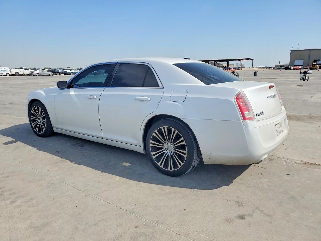 2014 Chrysler 300 S - Image 2
