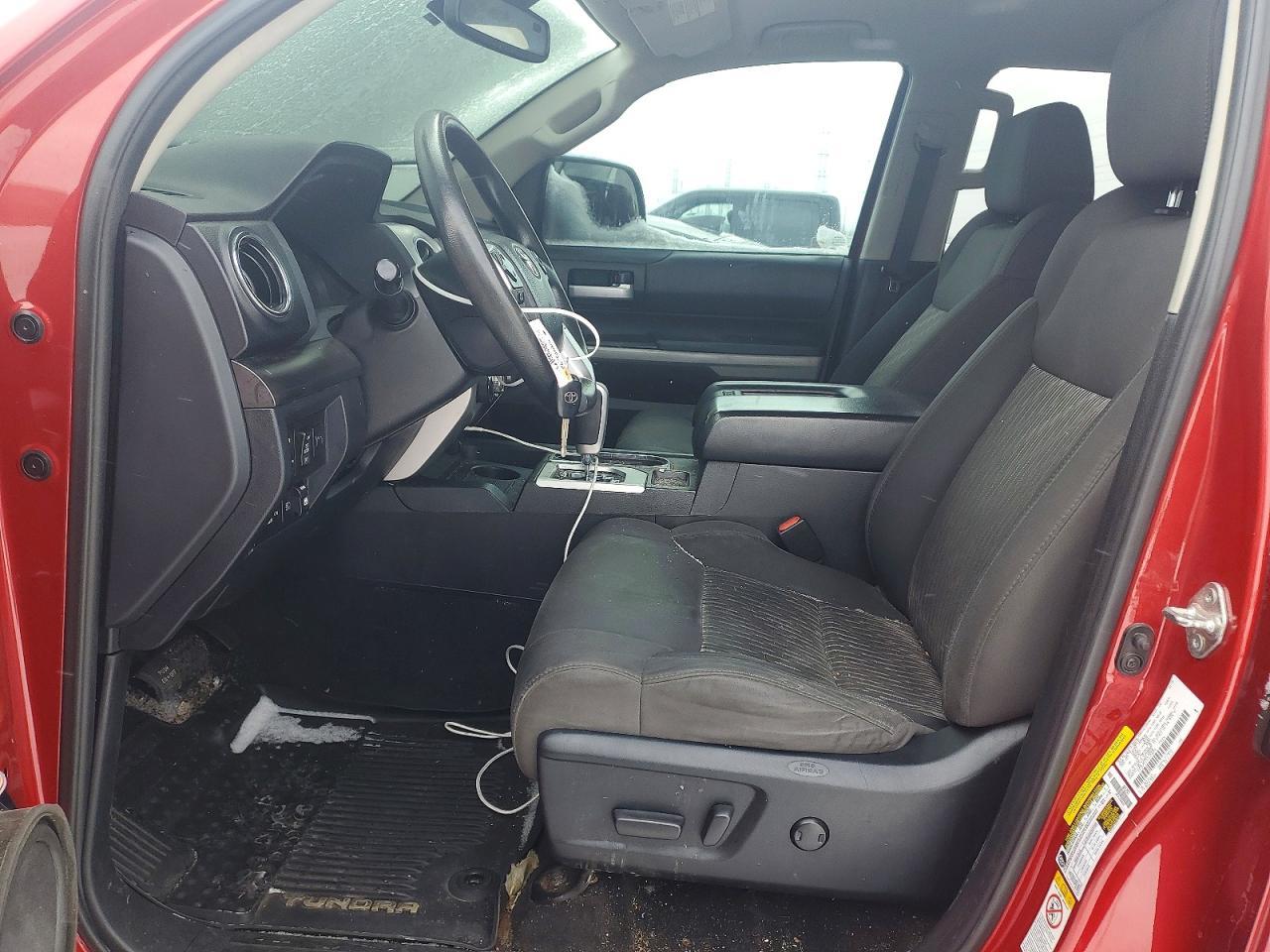 2018 Toyota Tundra Sr5 - Image 7