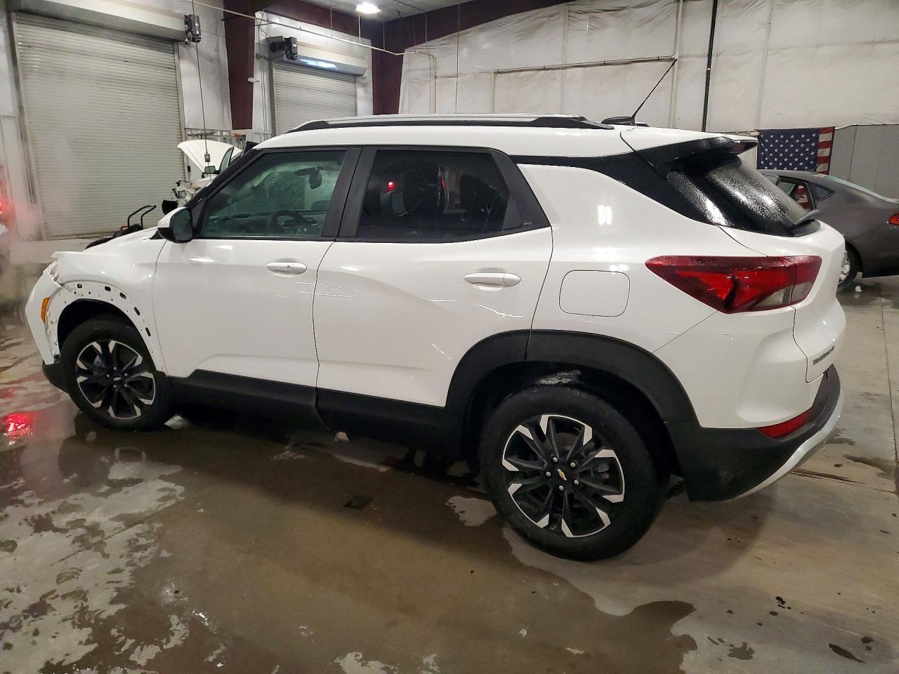 2022 Chevrolet Trailblazer Lt - Фото 2