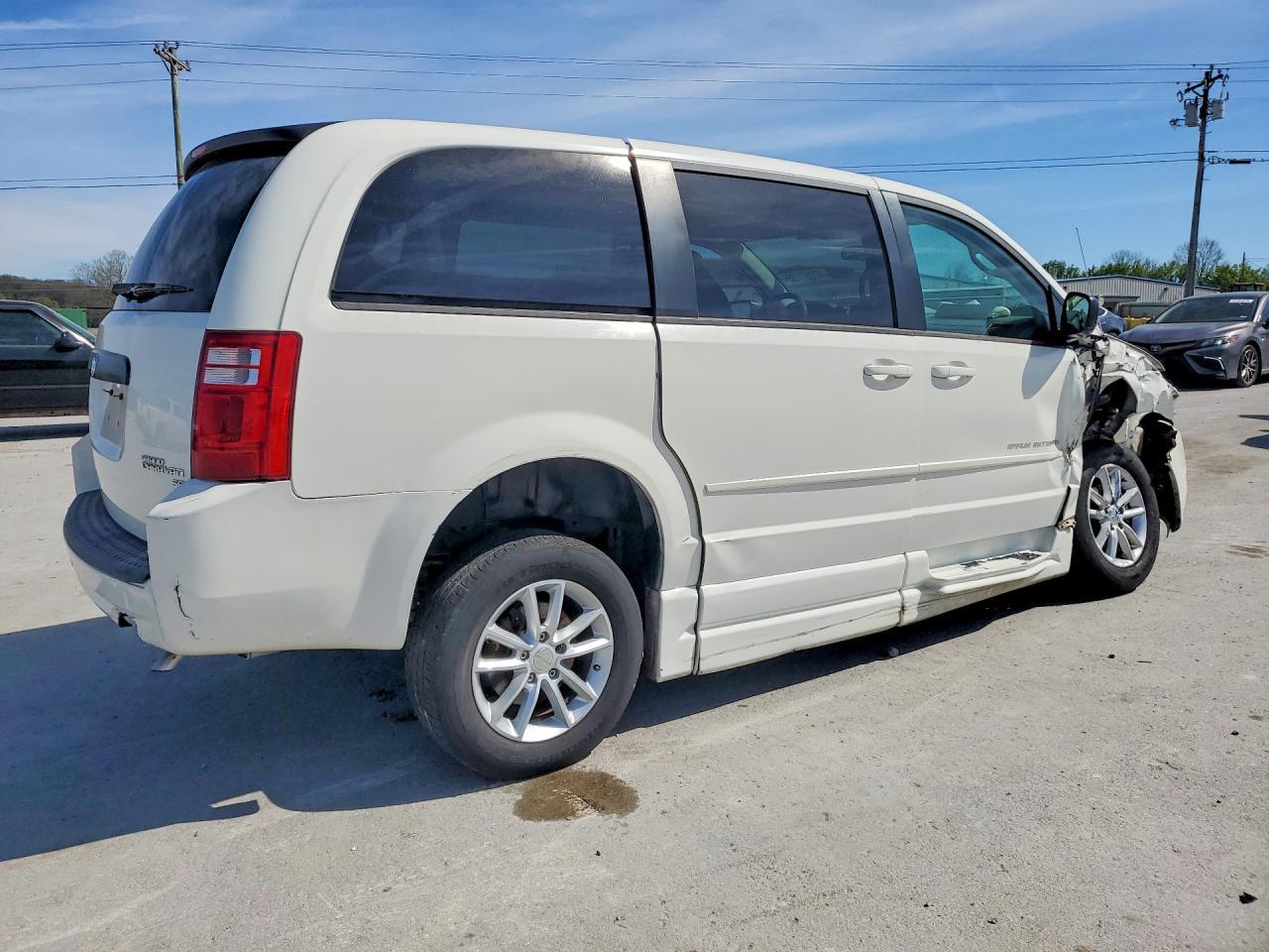 2010 Dodge Grand Caravan Se - Фото 3