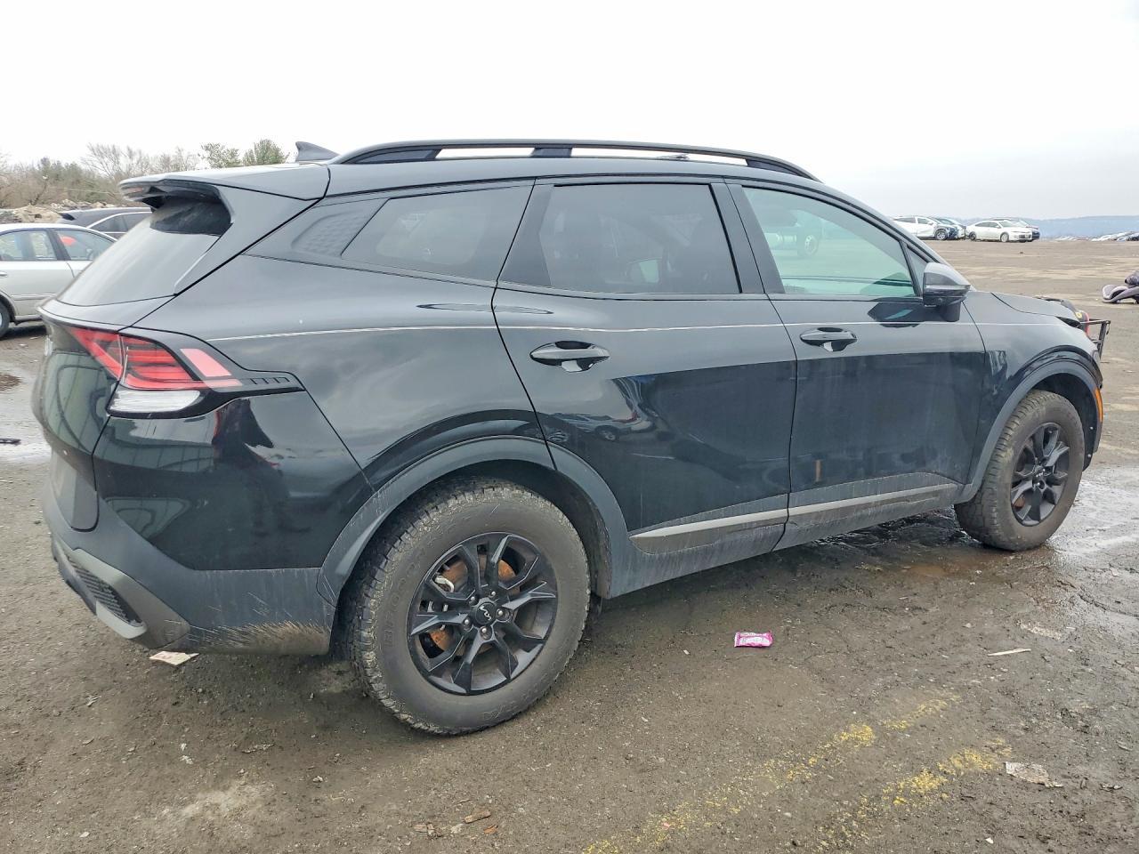 2024 Kia Sportage X-Pro Prestige - Image 3