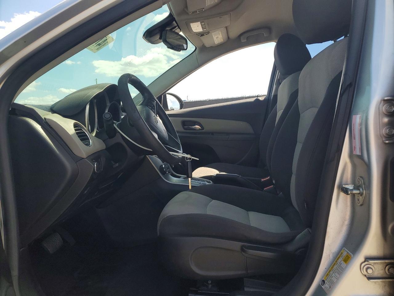 2016 Chevrolet Cruze Limited Ls - Image 7