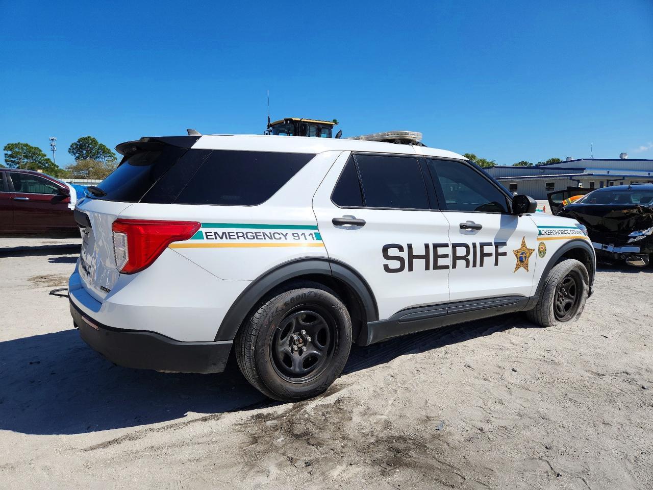 2023 Ford Explorer Police Interceptor - Фото 3