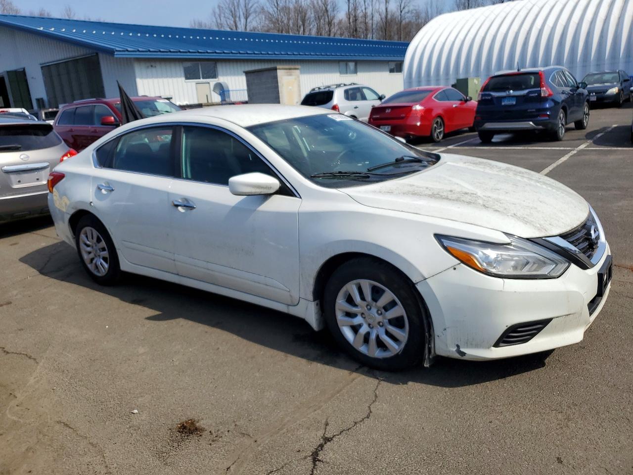 2017 Nissan Altima 2.5 S - Image 4