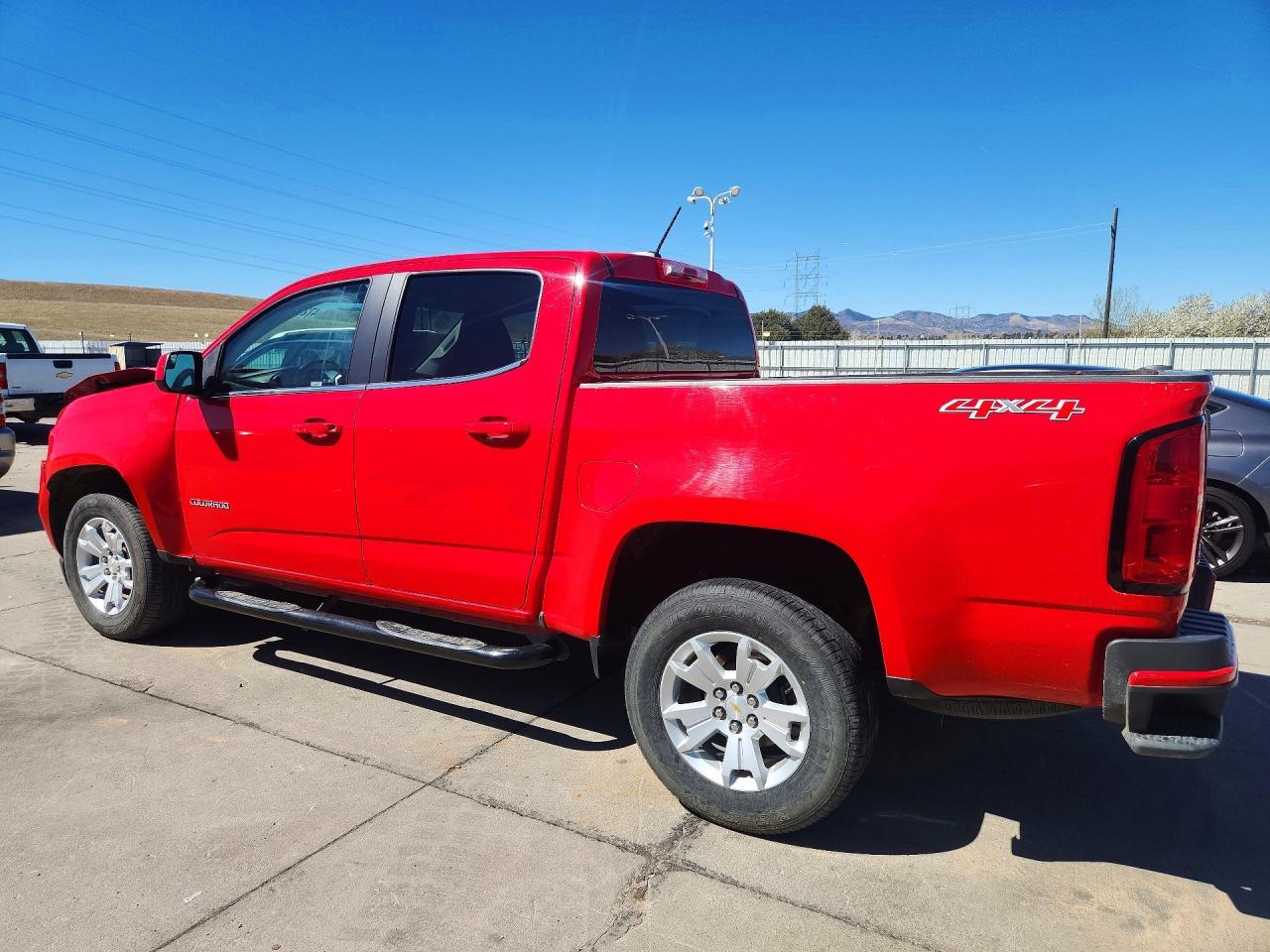 2018 Chevrolet Colorado Lt - Фото 2