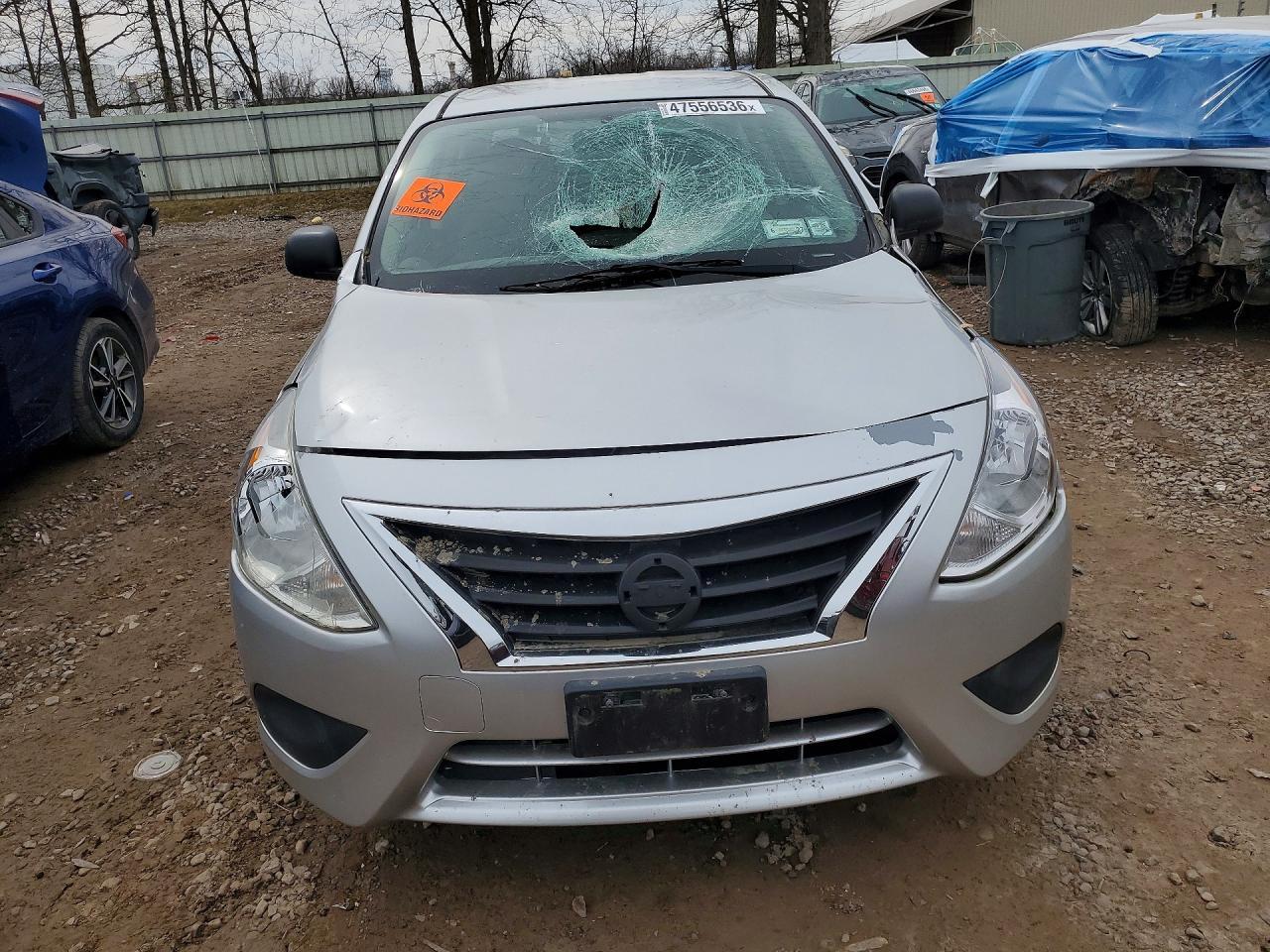 2015 Nissan Versa 1.6 S Plus - Image 5
