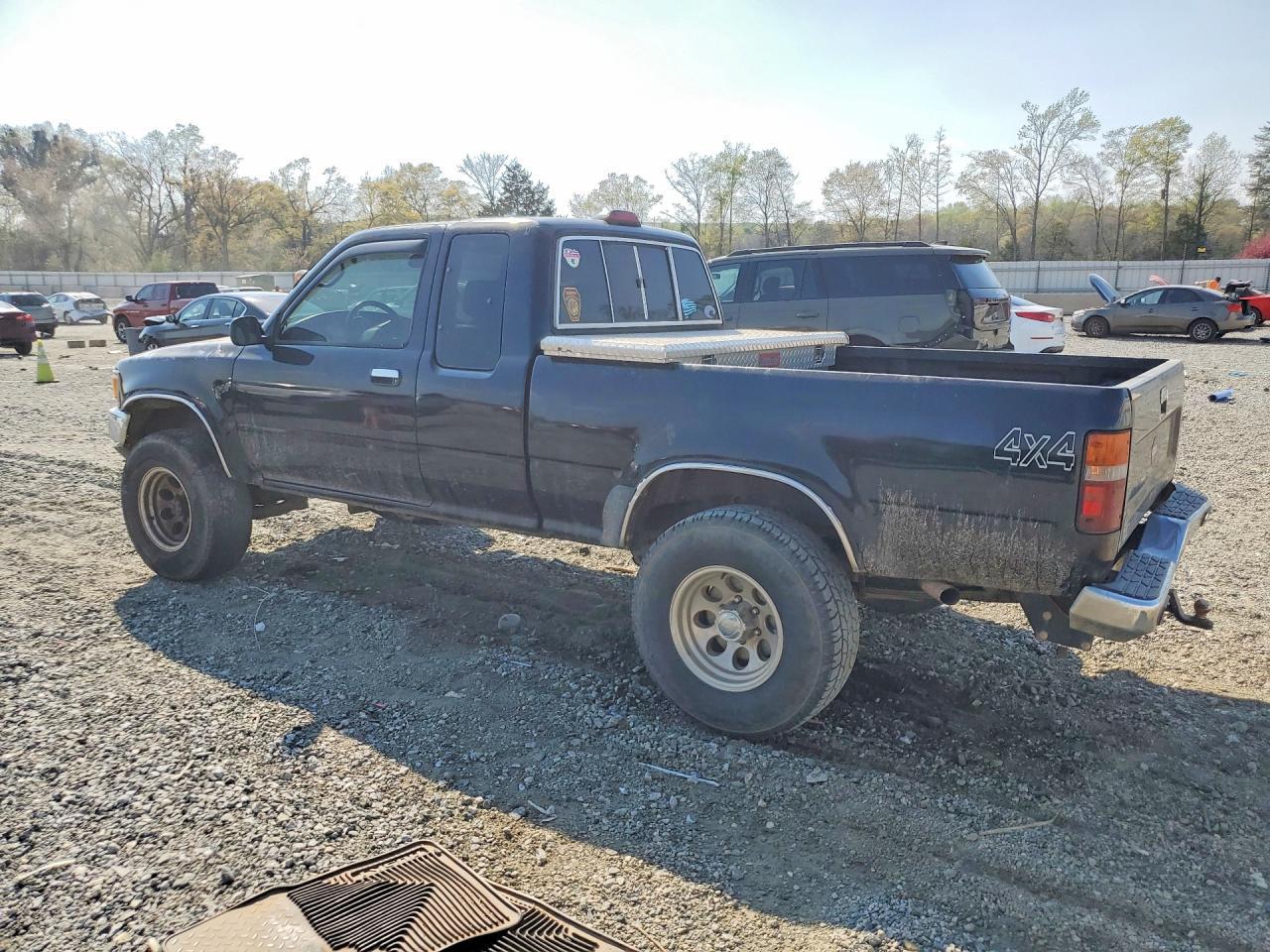 1994 Toyota Pickup Dx V6 - Image 2