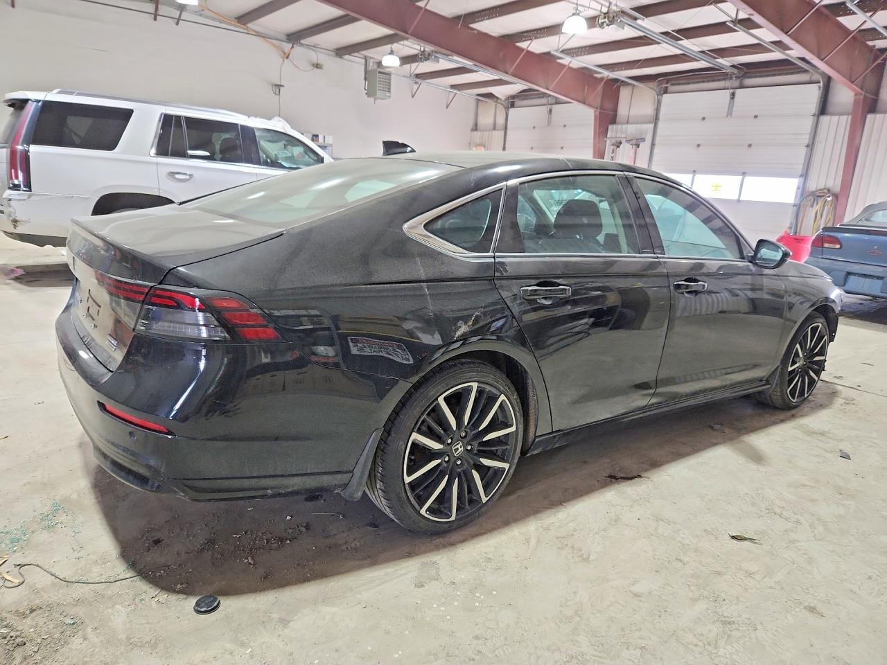 2024 Honda Accord Touring Hybrid - Фото 3