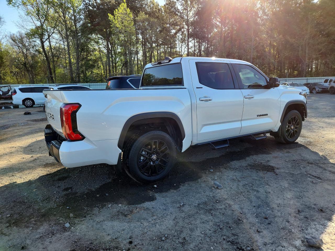 2025 Toyota Tundra Limited Hv - Фото 3