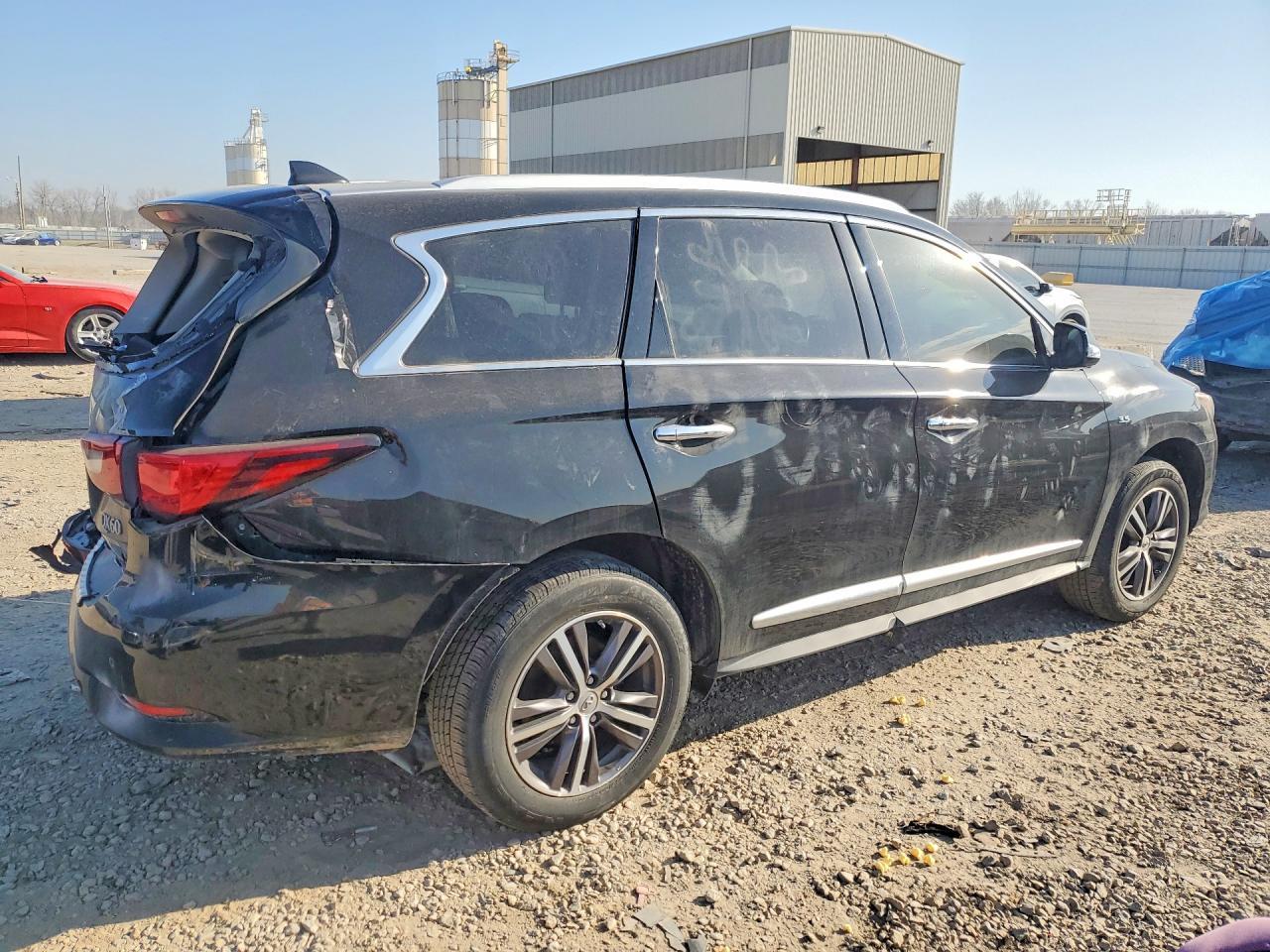 2019 Infiniti Qx60 Luxe - Image 3