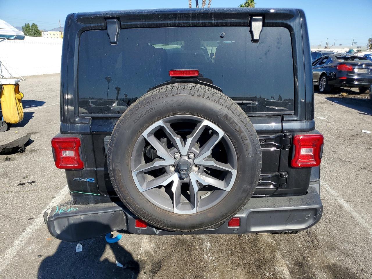 2024 Jeep Wrangler 4Xe - Image 6
