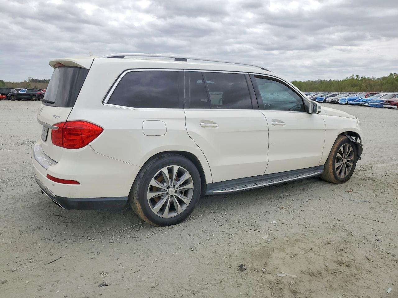 2015 Mercedes-Benz Gl 450 4Matic - Фото 3