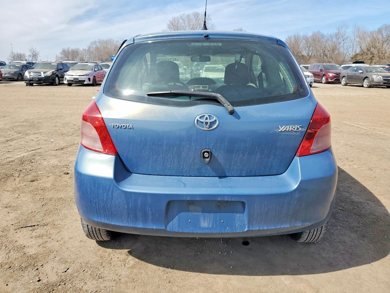 2007 Toyota Yaris Base - Фото 6