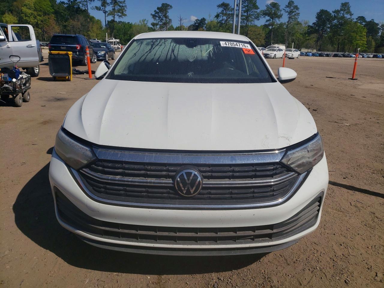 2024 Volkswagen Jetta S - Фото 5