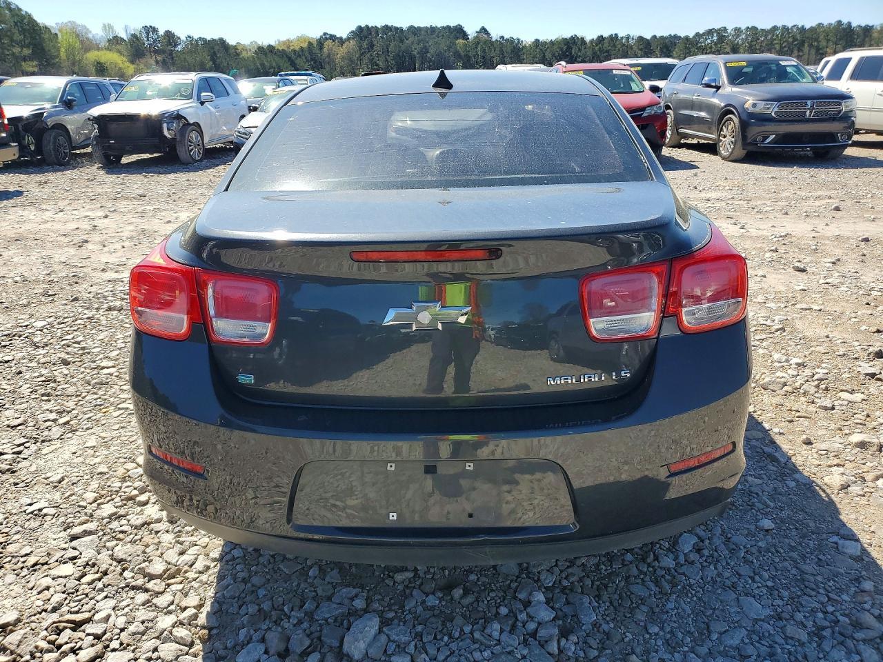 2014 Chevrolet Malibu Ls - Image 6