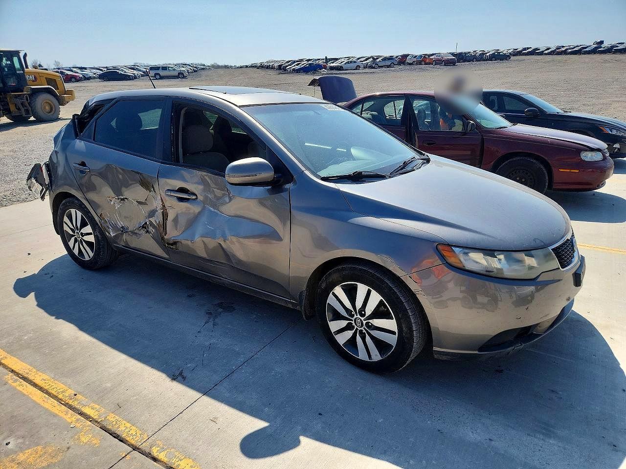 2013 Kia Forte - Фото 4
