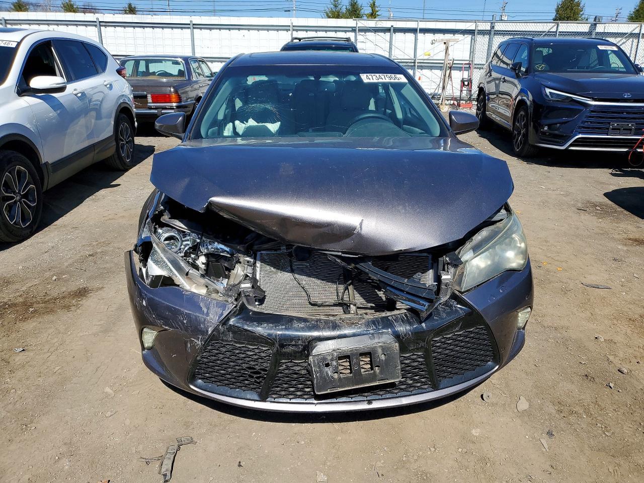 2015 Toyota Camry Xse - Image 5