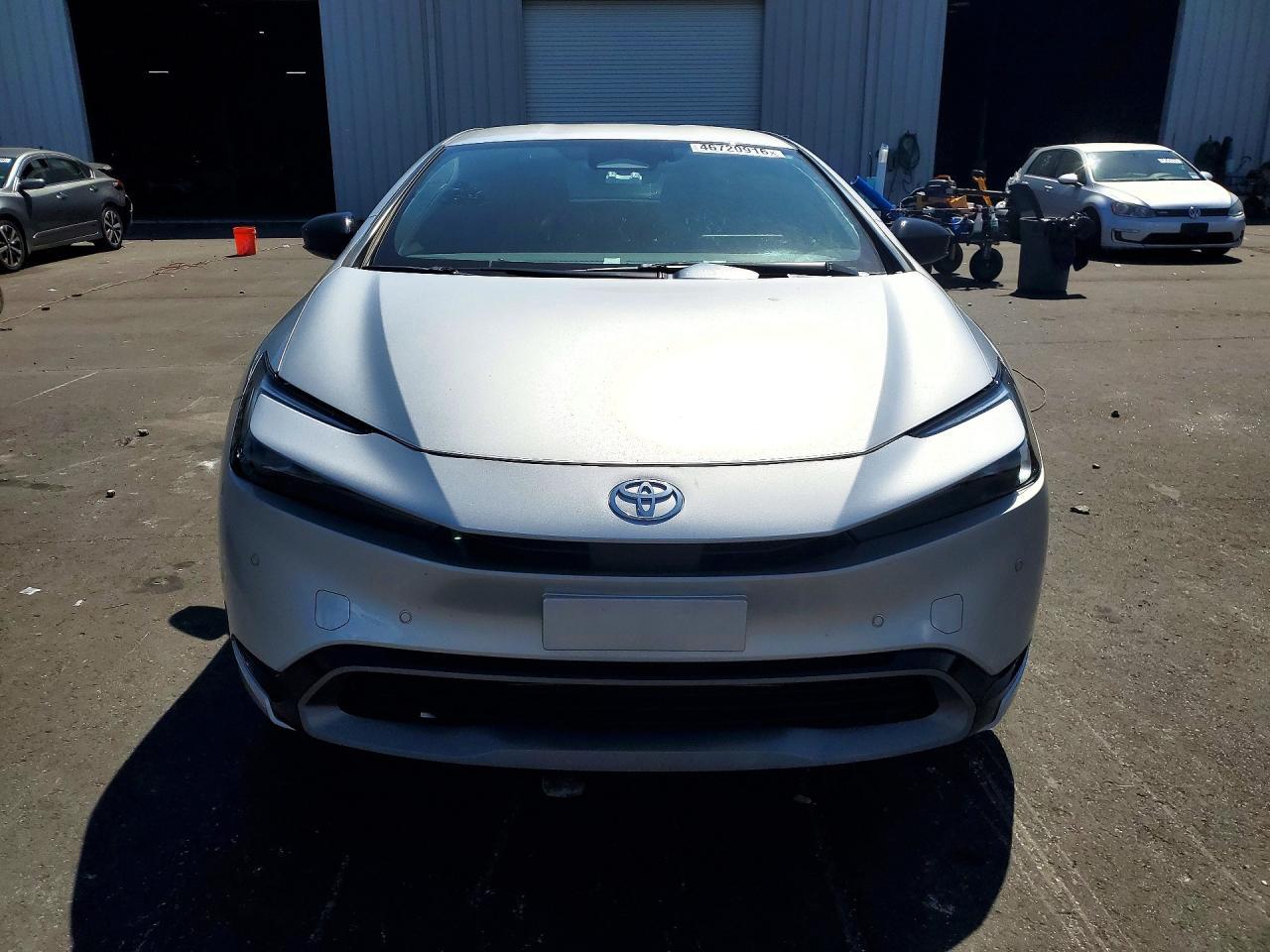 2024 Toyota Prius Xle - Фото 5