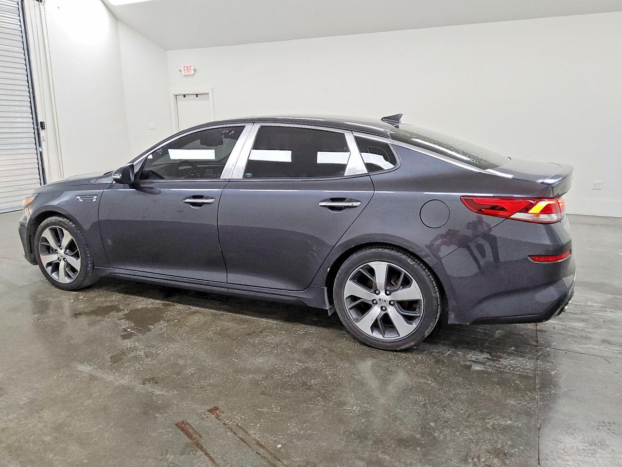 2019 Kia Optima S - Фото 2