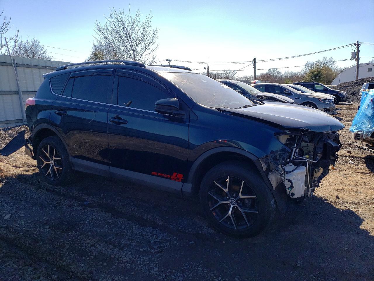 2017 Toyota Rav4 Le - Фото 4
